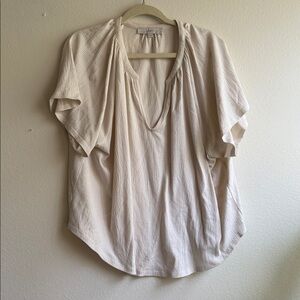 LOFT Cream Short-Sleeve V-Neck Tunic Blouse